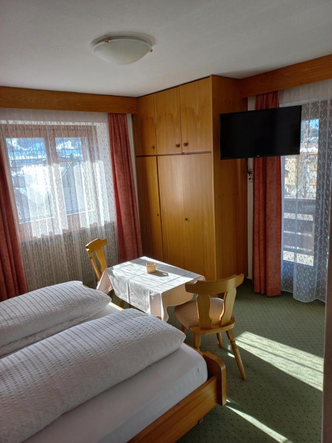 Hotel Garni Piz Da L'ander Corvara In Badia
